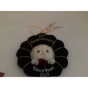 Fancy Feast 2002 Christmas Ornament Plush Kitty Wreath 20th Anniversary